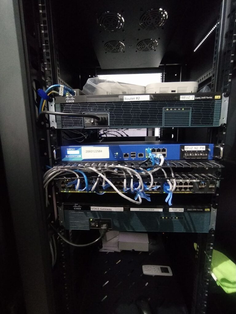 Установка серверного шкафа Ташкент
