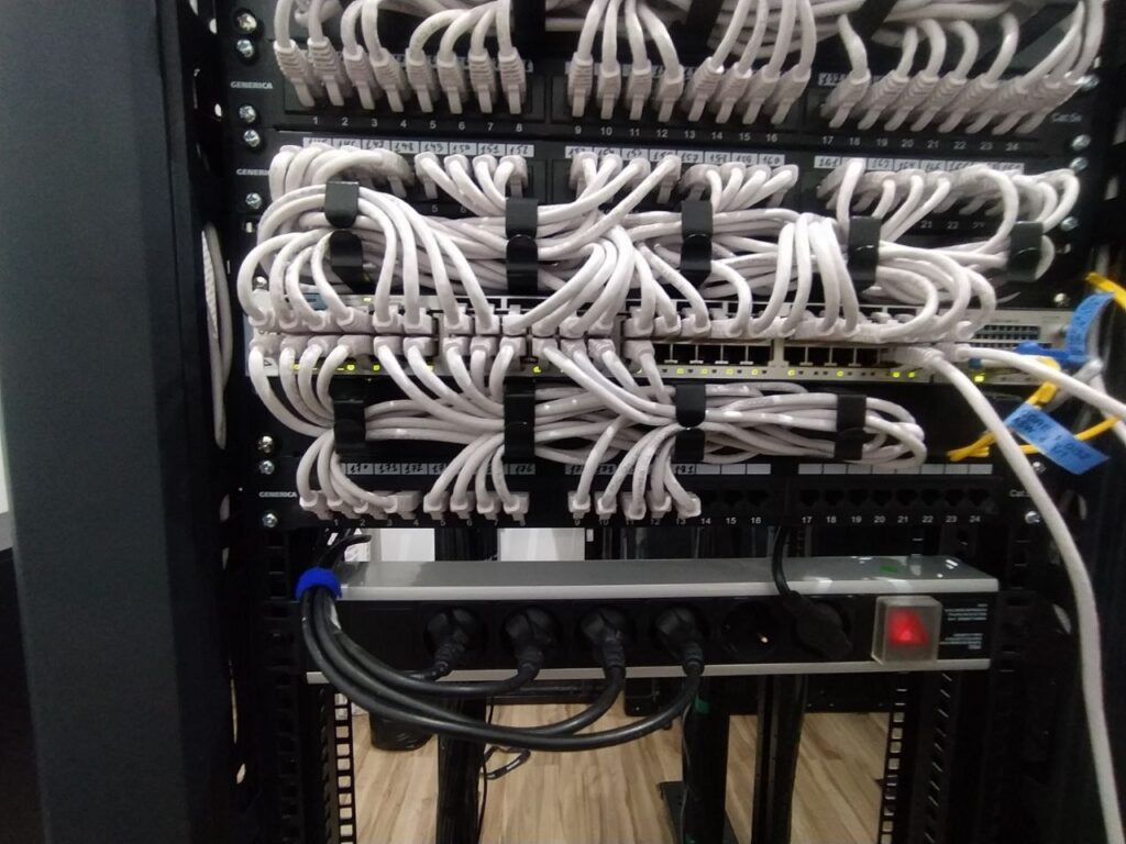 Установка серверного шкафа Термез